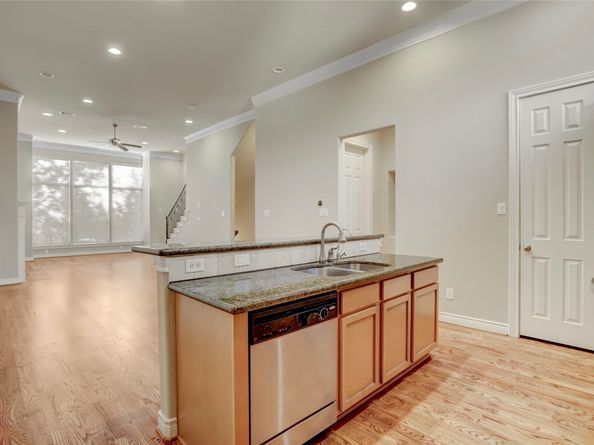 9133 Creekstone Lake Drive, Houston TX 77054