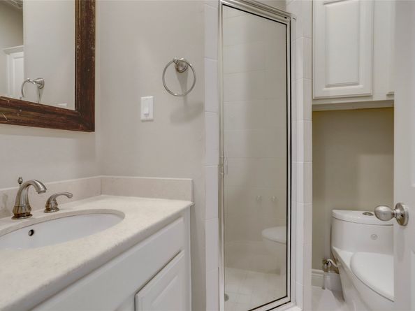 9133 Creekstone Lake Drive, Houston TX 77054