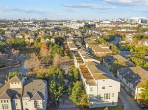 9133 Creekstone Lake Drive, Houston TX 77054