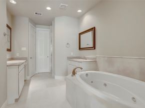 9133 Creekstone Lake Drive, Houston TX 77054