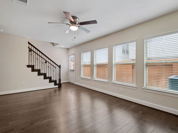 10007 Spring Shadows Park Circle, Houston TX 77080