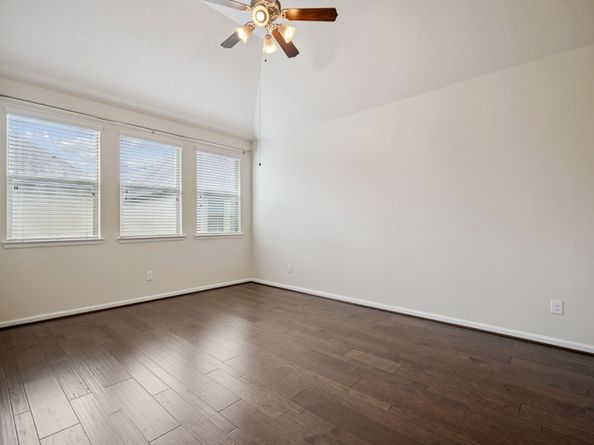 10007 Spring Shadows Park Circle, Houston TX 77080