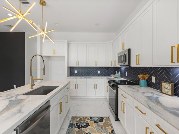 7323 Bastogne Road, Houston TX 77033