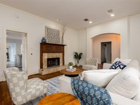 814 W 41st Street, Houston TX 77018