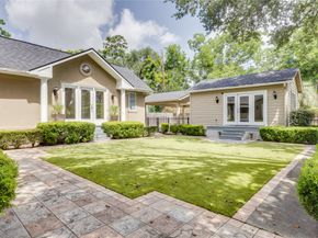 814 W 41st Street, Houston TX 77018