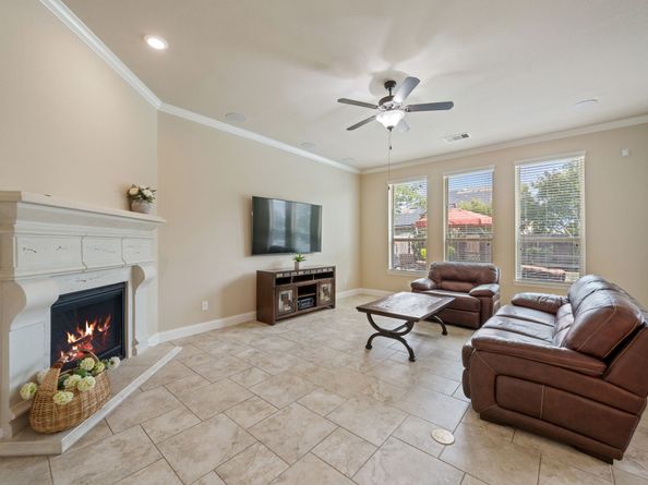 13018 Hazelwood Hollow Drive, Tomball TX 77377