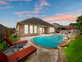 13018 Hazelwood Hollow Drive, Tomball TX 77377