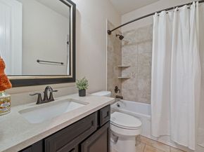 13018 Hazelwood Hollow Drive, Tomball TX 77377
