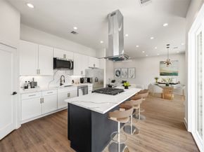 5512 Hardy Street, Houston TX 77009