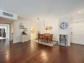 2230 S Piney Point Road 206, Houston TX 77063