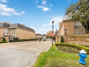 2230 S Piney Point Road 206, Houston TX 77063