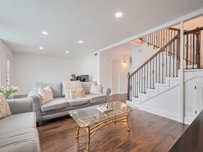 10174 Beekman Place Drive, Houston TX 77043