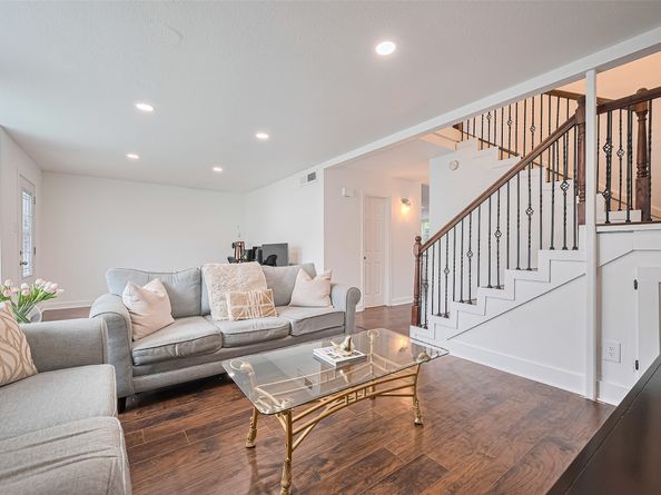 10174 Beekman Place Drive, Houston TX 77043