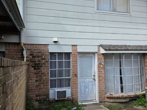 11535 Beechnut Street, Houston TX 77072