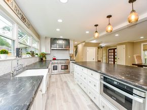 702 Queensmill Court, Houston TX 77079