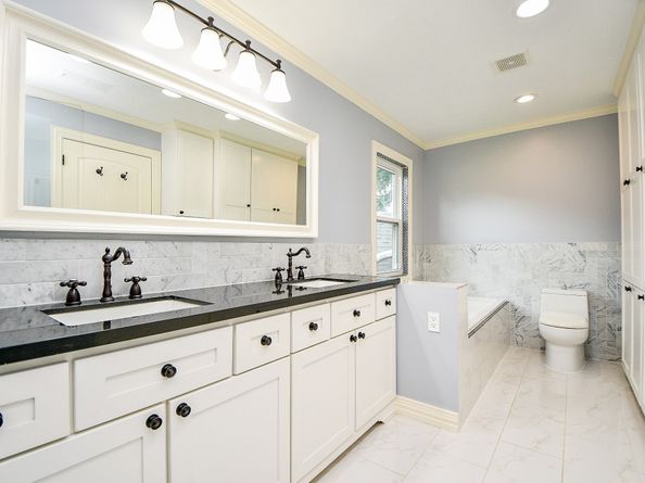 702 Queensmill Court, Houston TX 77079