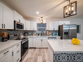 5918 Lattimer Drive, Houston TX 77035