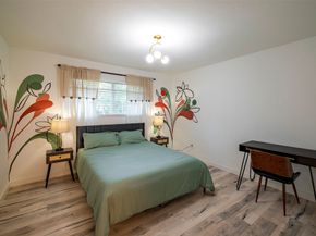 5918 Lattimer Drive, Houston TX 77035