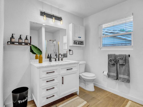 5918 Lattimer Drive, Houston TX 77035