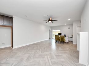 6804 Westview Drive 3104, Houston TX 77055