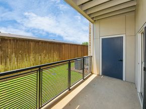 6804 Westview Drive 3104, Houston TX 77055