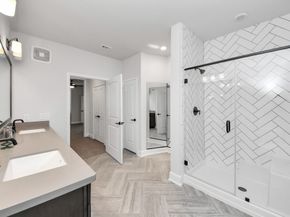 6804 Westview Drive 3104, Houston TX 77055