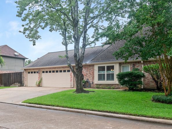 20234 Brondesbury Drive, Katy TX 77450