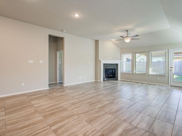 3417 Acacia Grove Lane, Conroe TX 77386