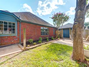 2319 Landscape Way, Richmond TX 77406