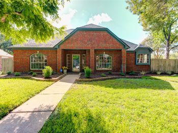 2319 Landscape Way