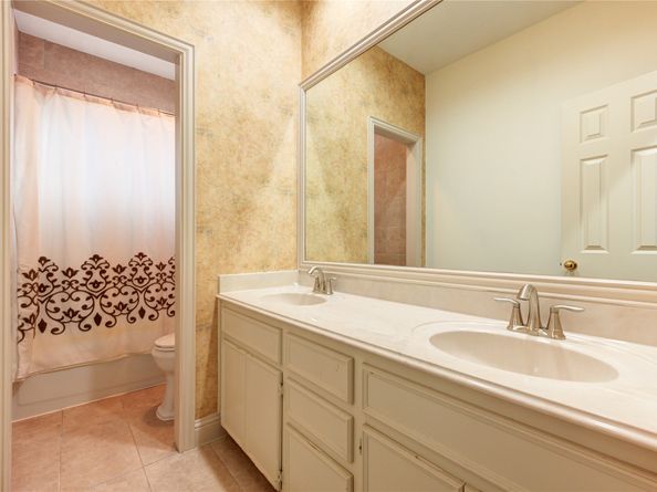 2319 Landscape Way, Richmond TX 77406
