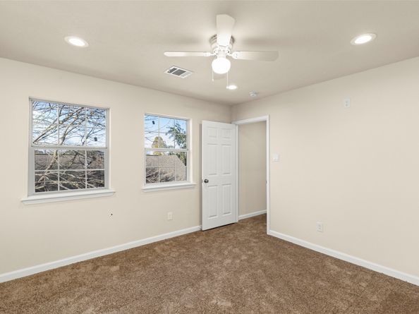7750 Avenue J, Houston TX 77012