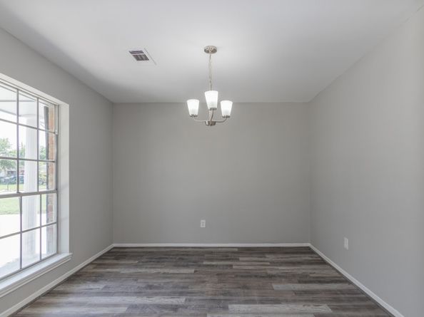 155 Coach Lamp Lane, Houston TX 77060