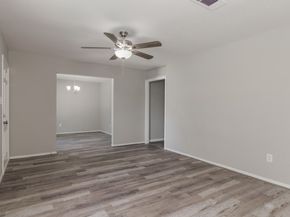 155 Coach Lamp Lane, Houston TX 77060