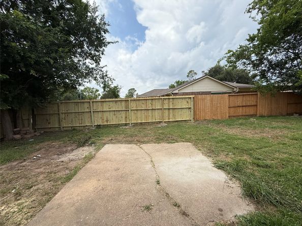 6410 Rancho Blanco Court, Houston TX 77083