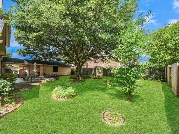 1330 Woodmere Lane, Richmond TX 77406