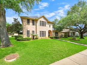 1330 Woodmere Lane, Richmond TX 77406