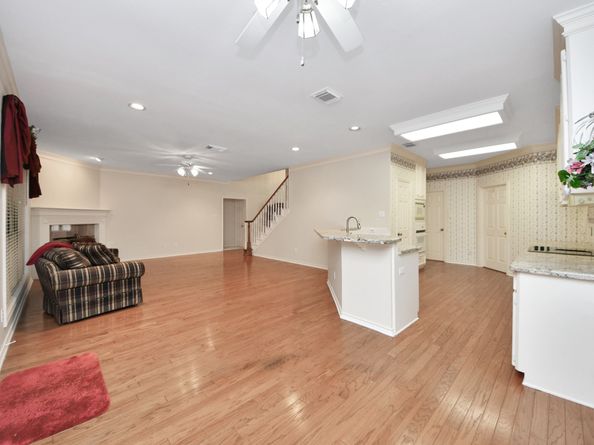 1330 Woodmere Lane, Richmond TX 77406