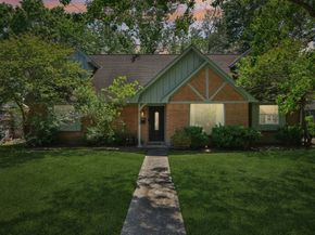 6015 McKnight Street, Houston TX 77035