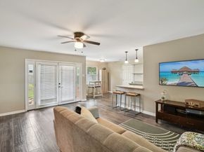 6015 McKnight Street, Houston TX 77035