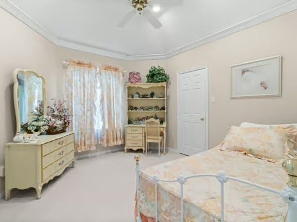 2 Argonne Place, The Woodlands TX 77382