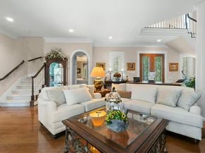 2 Argonne Place, The Woodlands TX 77382