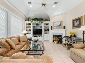 2 Argonne Place, The Woodlands TX 77382