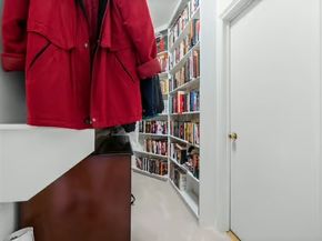 2 Argonne Place, The Woodlands TX 77382