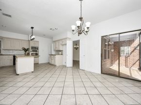 1334 Wickshire Lane, Houston TX 77043