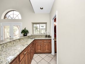 1334 Wickshire Lane, Houston TX 77043