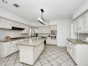 1334 Wickshire Lane, Houston TX 77043