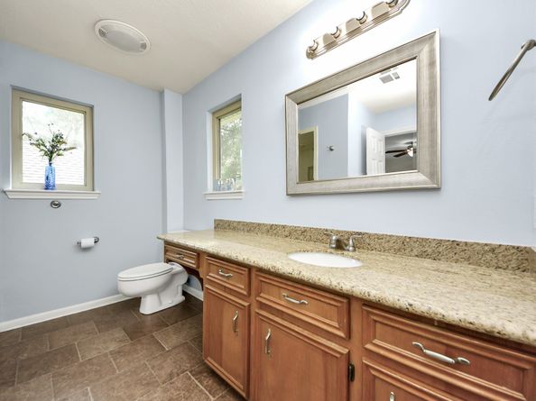 1334 Wickshire Lane, Houston TX 77043