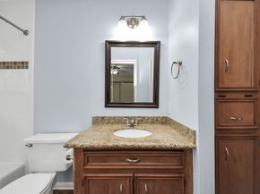 1334 Wickshire Lane, Houston TX 77043