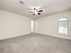 1334 Wickshire Lane, Houston TX 77043
